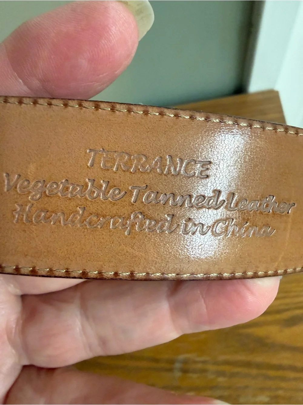 Trafalgar Terrence Genuine Leather Mens Belt Size 42 Brown
